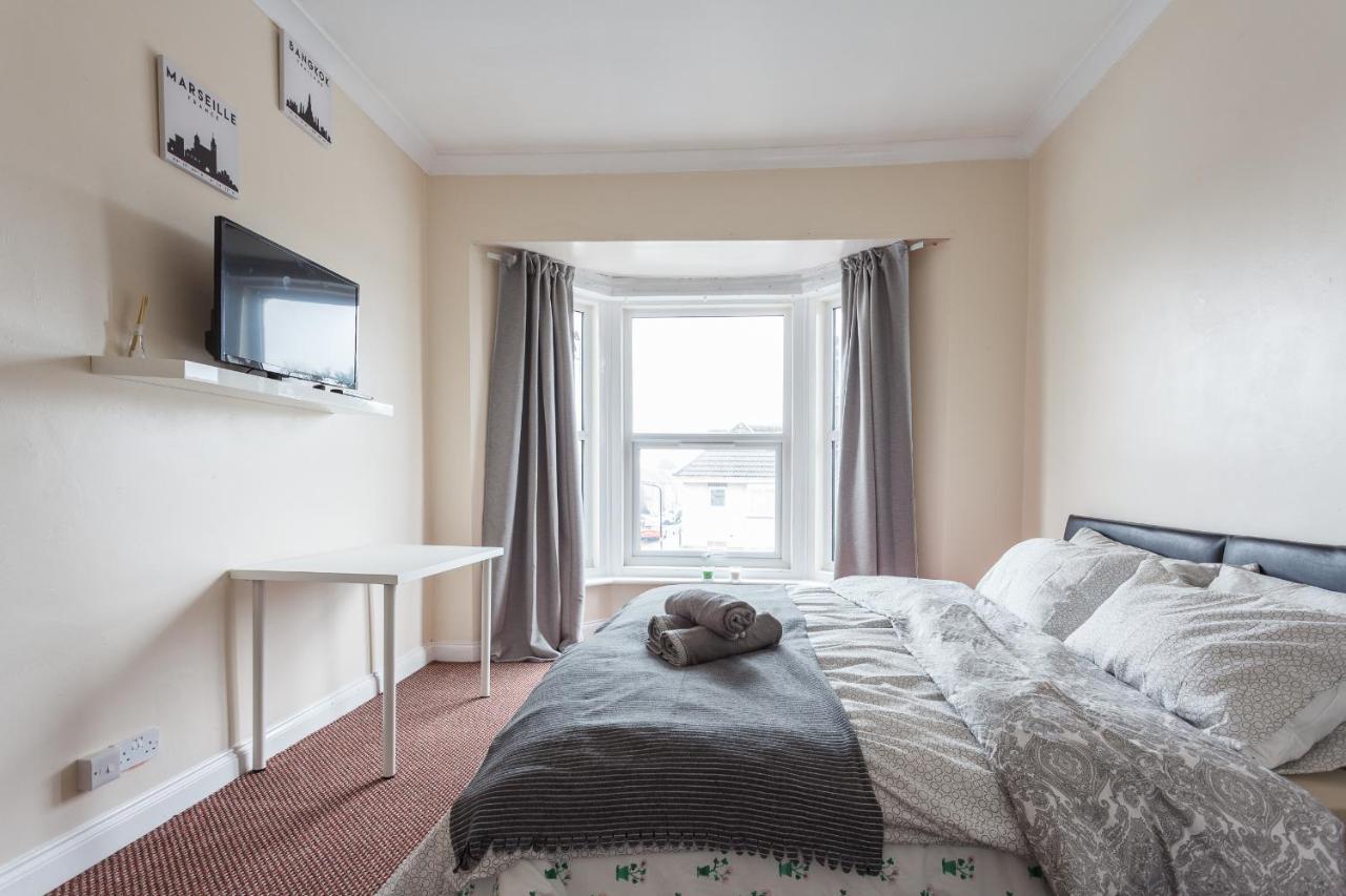 Shirley House 1, Guest House, Self Catering, Self Check In With Smart Locks, Use Of Fully Equipped Kitchen, Walking Distance To Southampton Central, Excellent Transport Links, Ideal For Longer Stays Zewnętrze zdjęcie