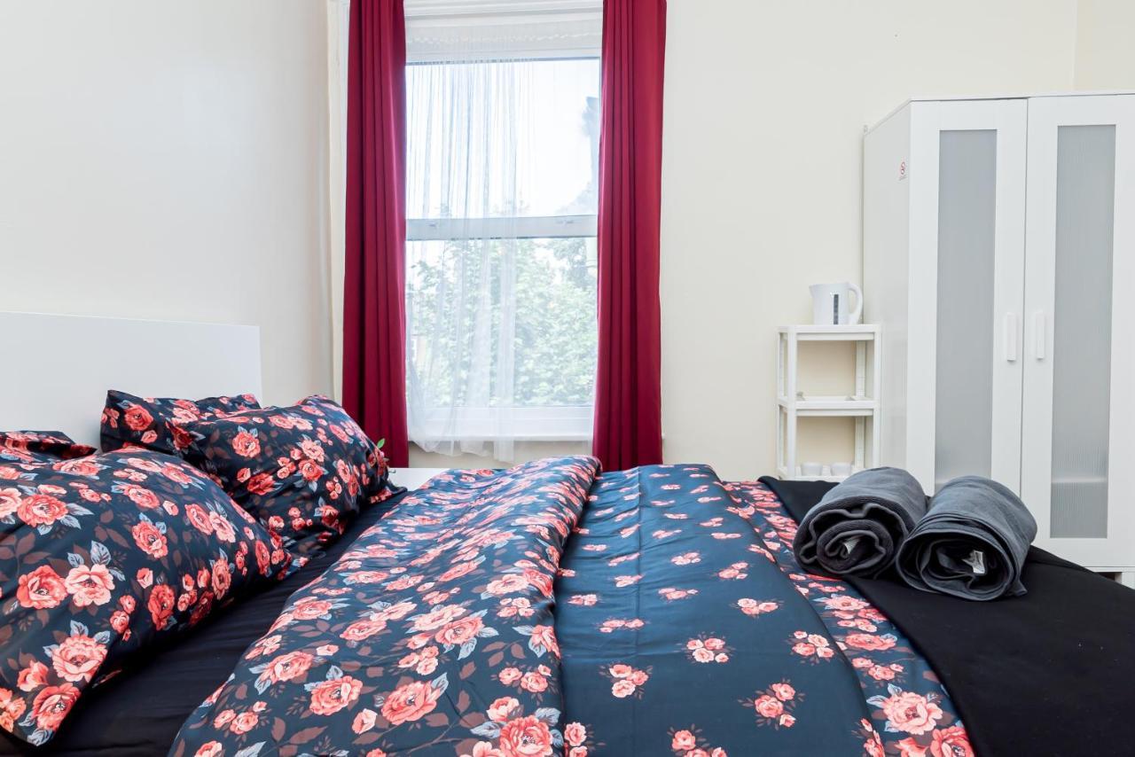 Shirley House 1, Guest House, Self Catering, Self Check In With Smart Locks, Use Of Fully Equipped Kitchen, Walking Distance To Southampton Central, Excellent Transport Links, Ideal For Longer Stays Zewnętrze zdjęcie