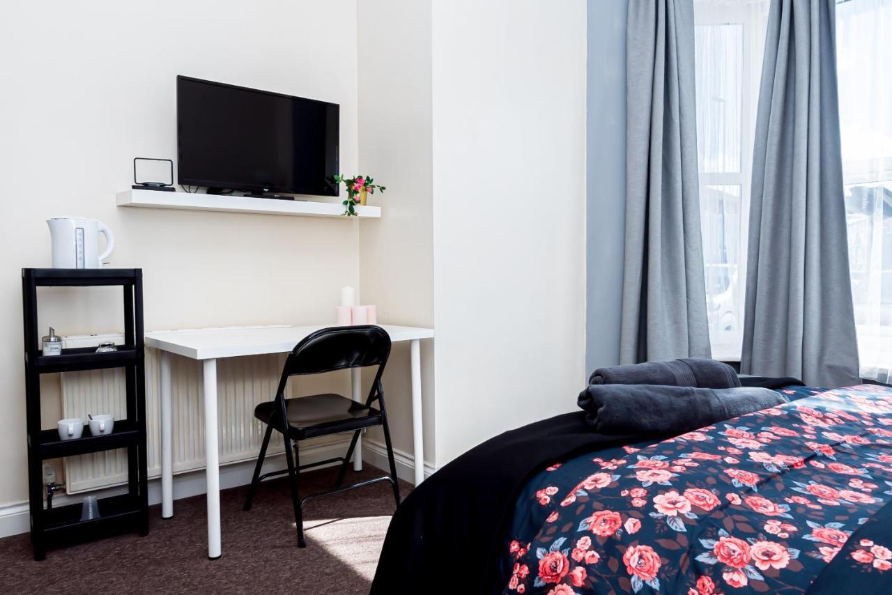 Shirley House 1, Guest House, Self Catering, Self Check In With Smart Locks, Use Of Fully Equipped Kitchen, Walking Distance To Southampton Central, Excellent Transport Links, Ideal For Longer Stays Zewnętrze zdjęcie