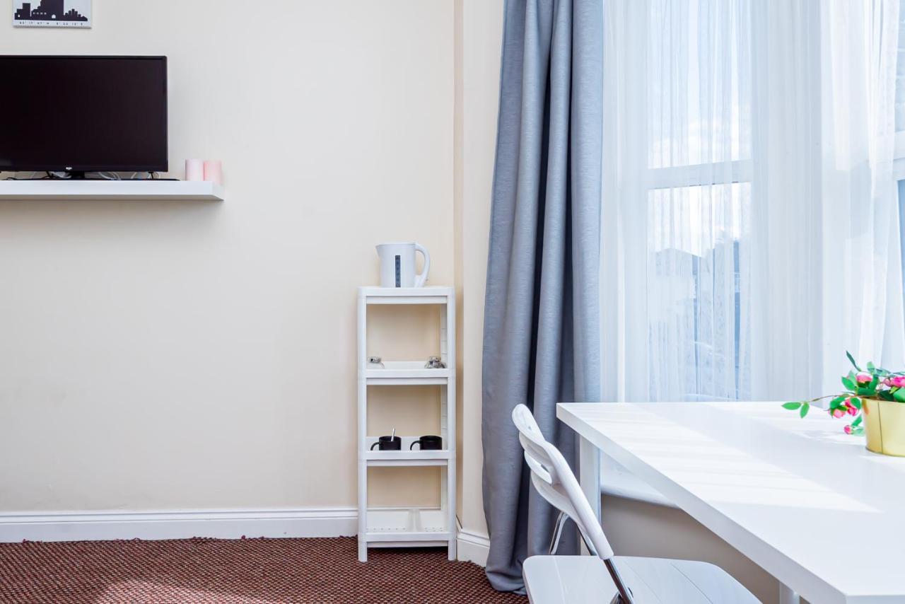 Shirley House 1, Guest House, Self Catering, Self Check In With Smart Locks, Use Of Fully Equipped Kitchen, Walking Distance To Southampton Central, Excellent Transport Links, Ideal For Longer Stays Zewnętrze zdjęcie
