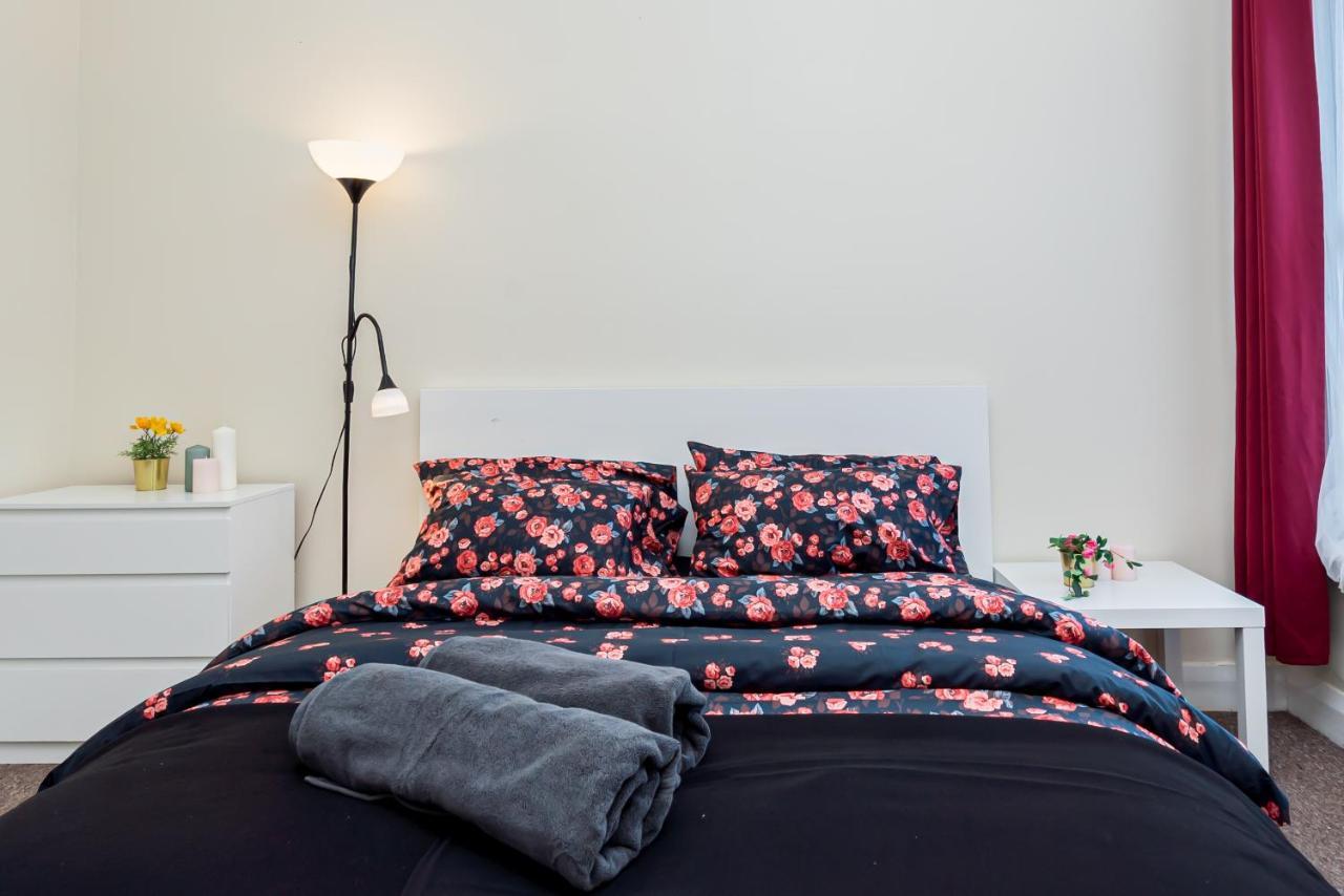 Shirley House 1, Guest House, Self Catering, Self Check In With Smart Locks, Use Of Fully Equipped Kitchen, Walking Distance To Southampton Central, Excellent Transport Links, Ideal For Longer Stays Zewnętrze zdjęcie
