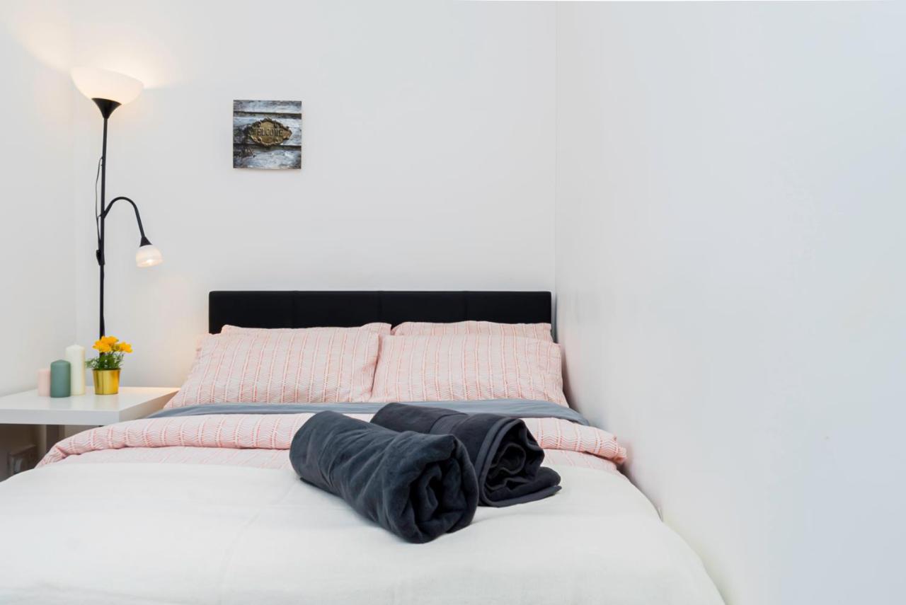 Shirley House 1, Guest House, Self Catering, Self Check In With Smart Locks, Use Of Fully Equipped Kitchen, Walking Distance To Southampton Central, Excellent Transport Links, Ideal For Longer Stays Zewnętrze zdjęcie