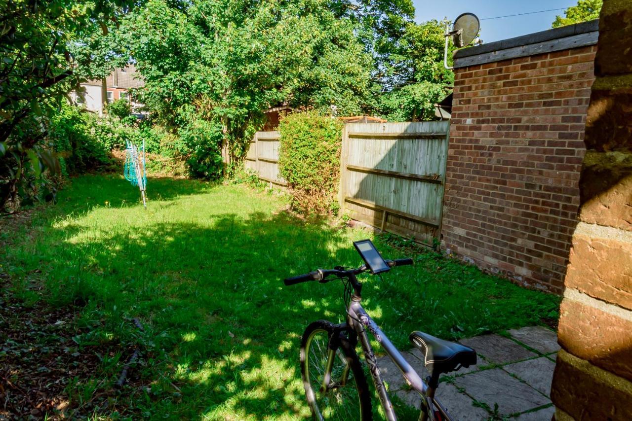 Shirley House 1, Guest House, Self Catering, Self Check In With Smart Locks, Use Of Fully Equipped Kitchen, Walking Distance To Southampton Central, Excellent Transport Links, Ideal For Longer Stays Zewnętrze zdjęcie