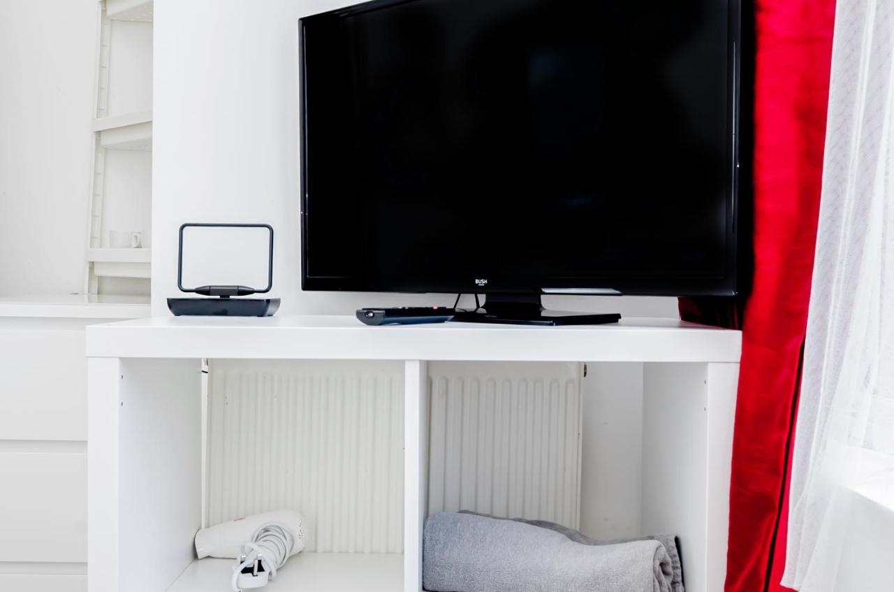 Shirley House 1, Guest House, Self Catering, Self Check In With Smart Locks, Use Of Fully Equipped Kitchen, Walking Distance To Southampton Central, Excellent Transport Links, Ideal For Longer Stays Zewnętrze zdjęcie