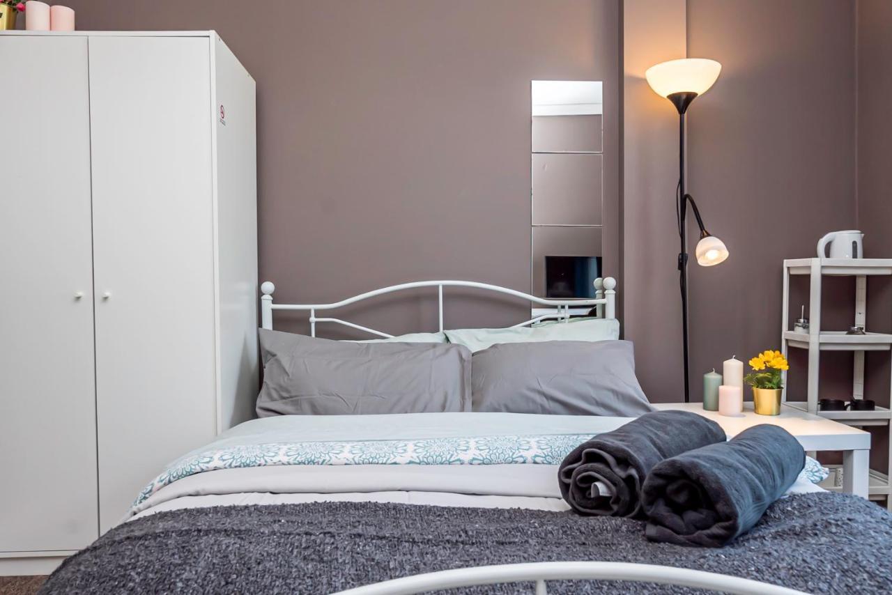 Shirley House 1, Guest House, Self Catering, Self Check In With Smart Locks, Use Of Fully Equipped Kitchen, Walking Distance To Southampton Central, Excellent Transport Links, Ideal For Longer Stays Zewnętrze zdjęcie